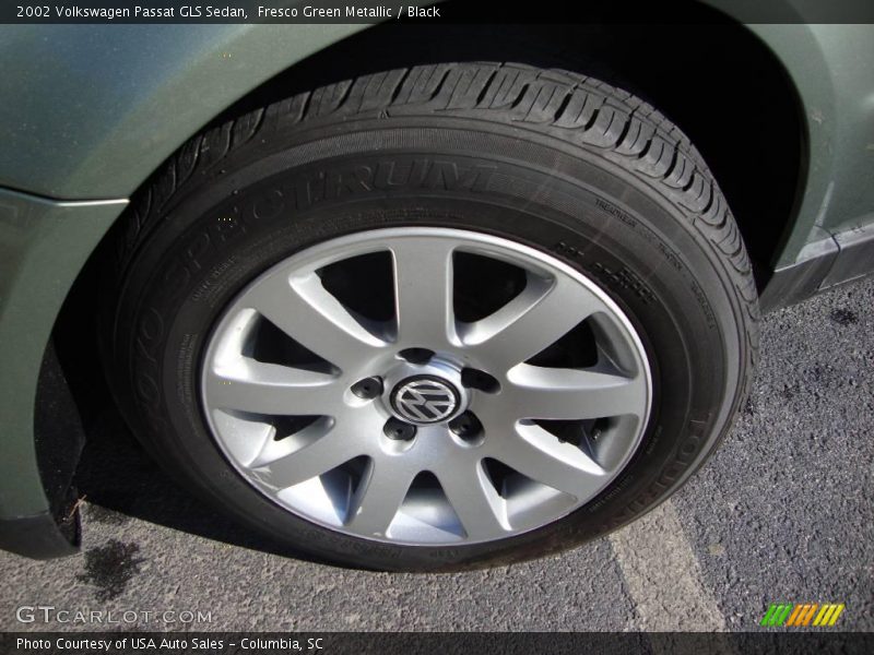 Fresco Green Metallic / Black 2002 Volkswagen Passat GLS Sedan