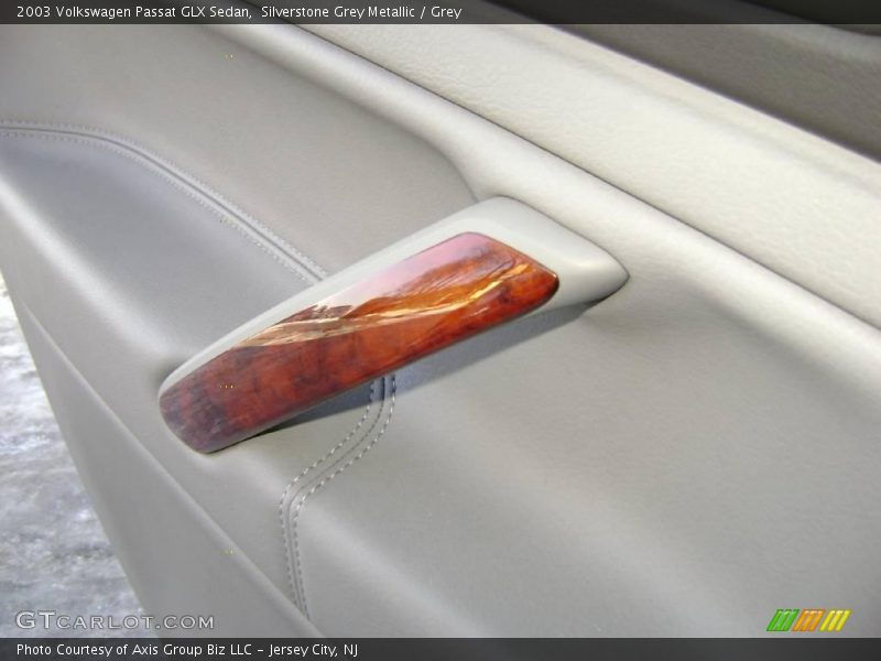 Silverstone Grey Metallic / Grey 2003 Volkswagen Passat GLX Sedan