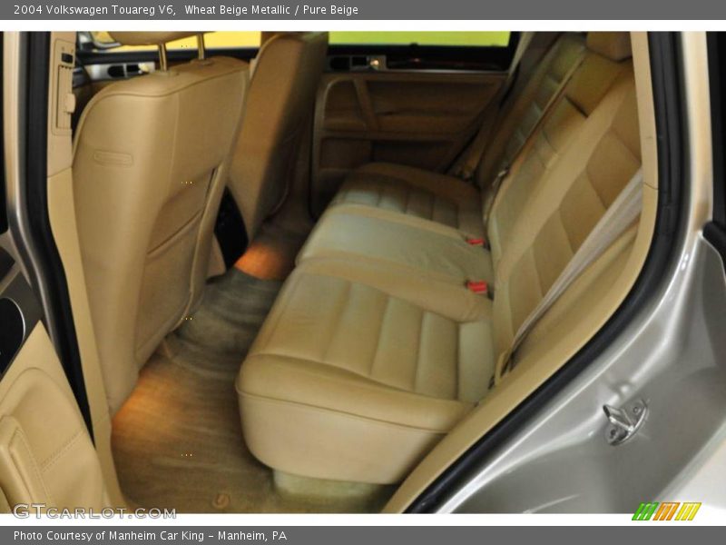 Wheat Beige Metallic / Pure Beige 2004 Volkswagen Touareg V6