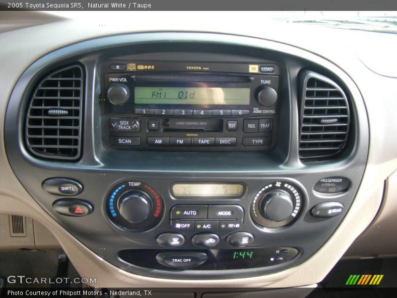 Natural White / Taupe 2005 Toyota Sequoia SR5