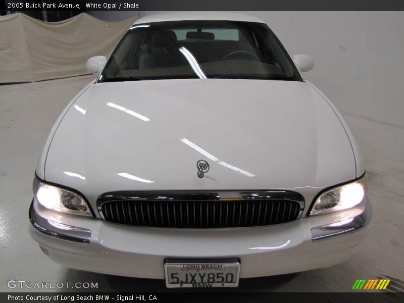 White Opal / Shale 2005 Buick Park Avenue
