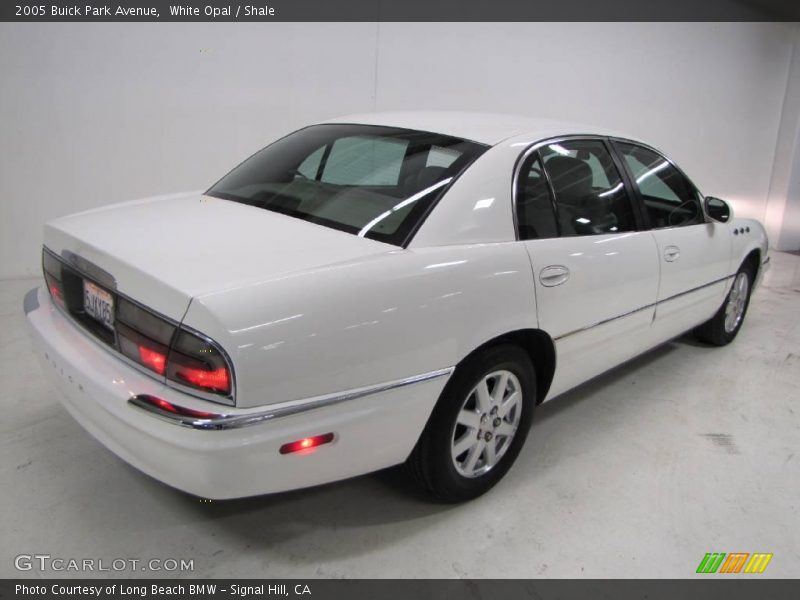 White Opal / Shale 2005 Buick Park Avenue