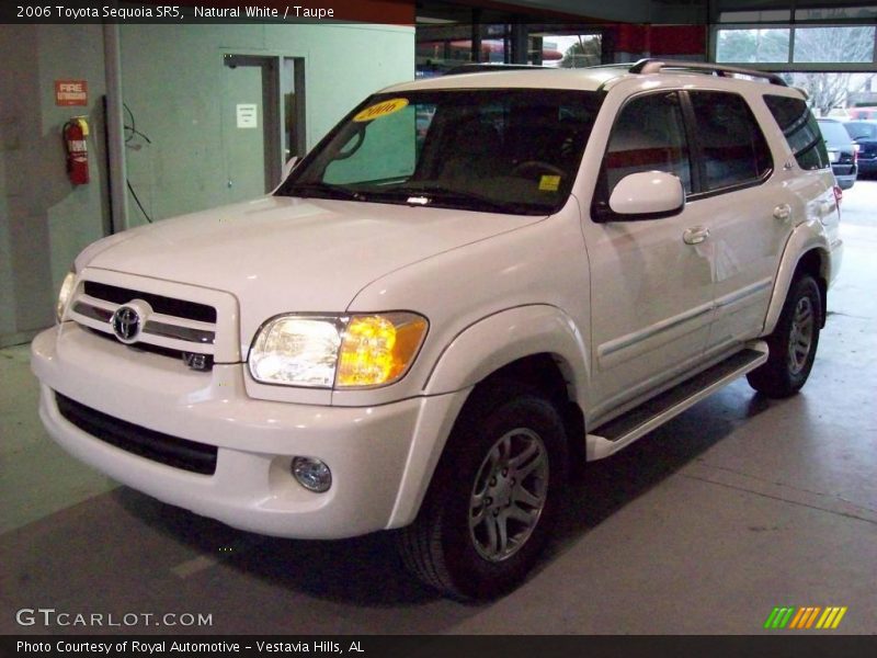 Natural White / Taupe 2006 Toyota Sequoia SR5