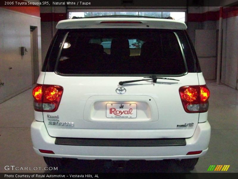 Natural White / Taupe 2006 Toyota Sequoia SR5