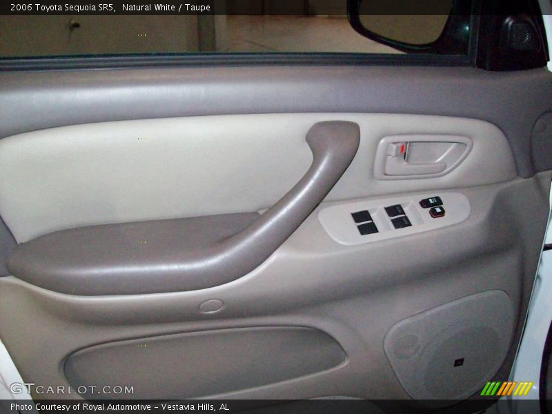Natural White / Taupe 2006 Toyota Sequoia SR5