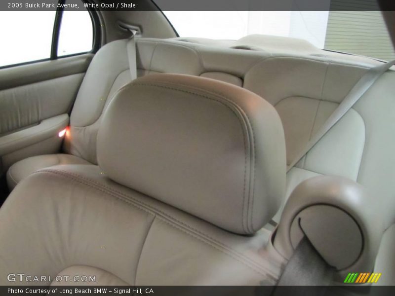 White Opal / Shale 2005 Buick Park Avenue