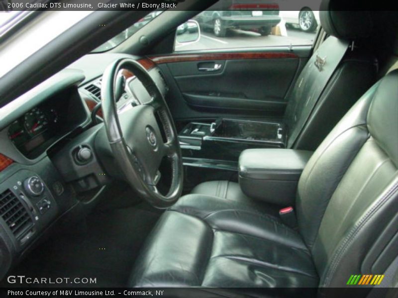 Glacier White / Ebony Black 2006 Cadillac DTS Limousine