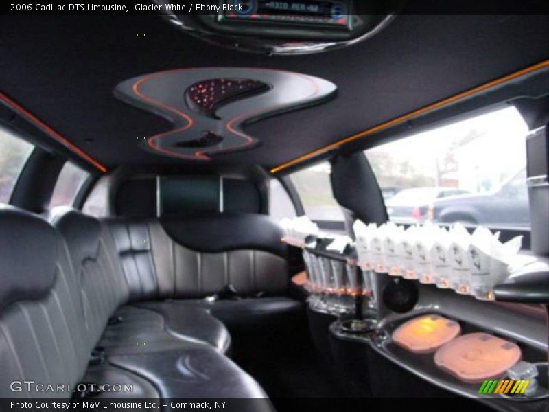 Glacier White / Ebony Black 2006 Cadillac DTS Limousine