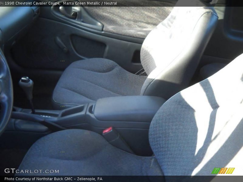 Manta Green Metallic / Neutral 1998 Chevrolet Cavalier Coupe