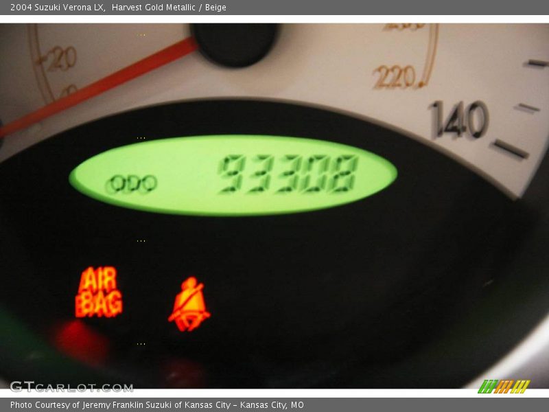 Harvest Gold Metallic / Beige 2004 Suzuki Verona LX