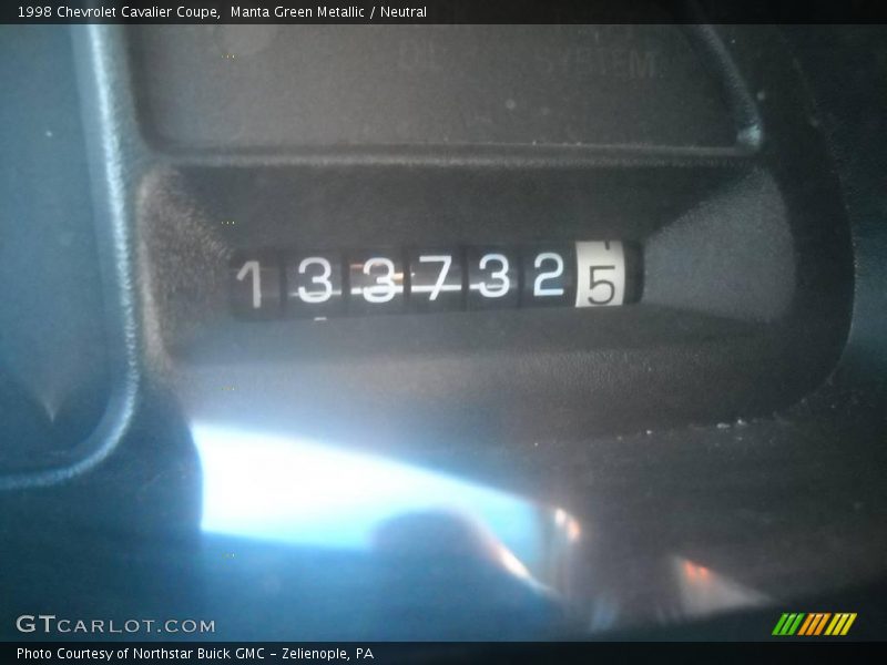 Manta Green Metallic / Neutral 1998 Chevrolet Cavalier Coupe