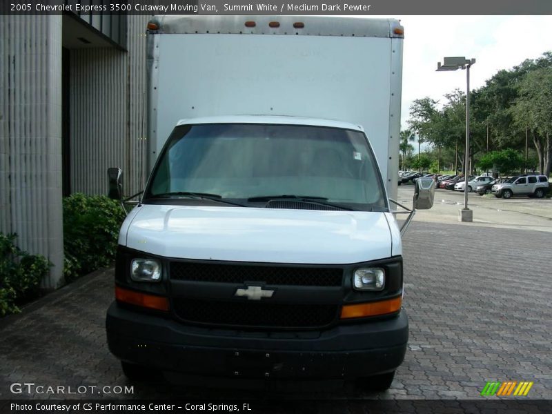 Summit White / Medium Dark Pewter 2005 Chevrolet Express 3500 Cutaway Moving Van