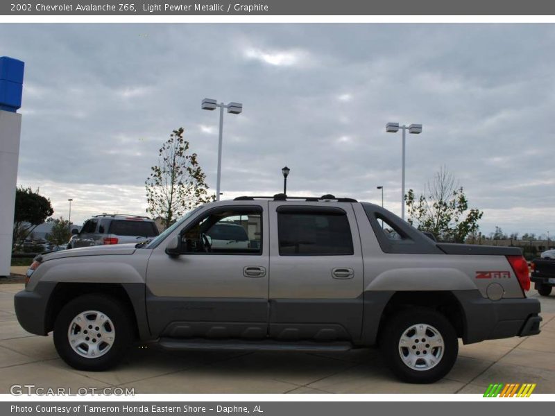 Light Pewter Metallic / Graphite 2002 Chevrolet Avalanche Z66