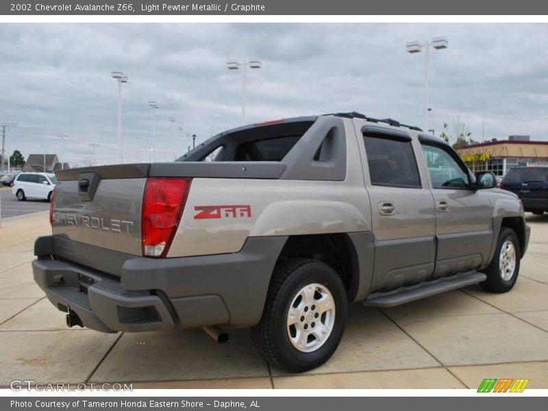 Light Pewter Metallic / Graphite 2002 Chevrolet Avalanche Z66