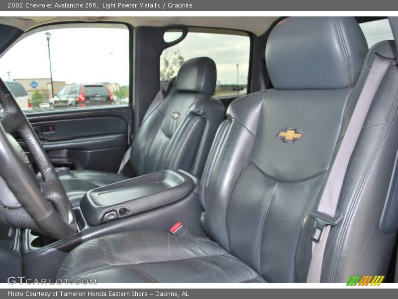 Light Pewter Metallic / Graphite 2002 Chevrolet Avalanche Z66