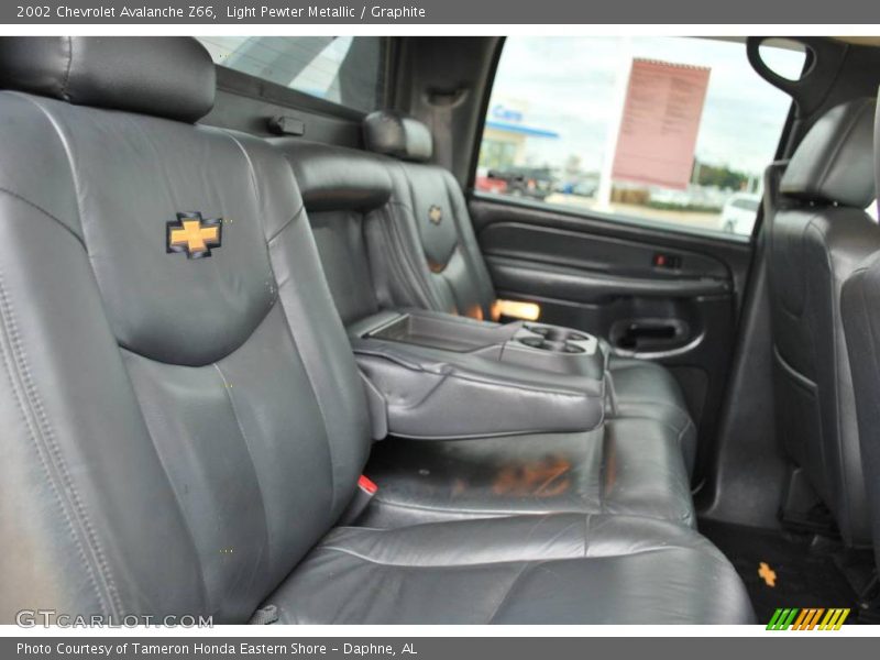 Light Pewter Metallic / Graphite 2002 Chevrolet Avalanche Z66