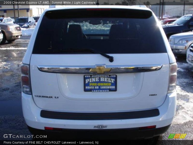 Summit White / Light Cashmere 2009 Chevrolet Equinox LT AWD