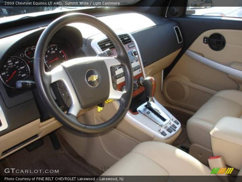 Summit White / Light Cashmere 2009 Chevrolet Equinox LT AWD