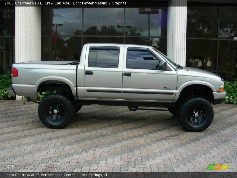 Light Pewter Metallic / Graphite 2003 Chevrolet S10 LS Crew Cab 4x4