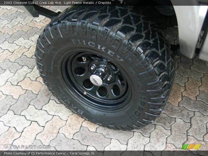 Light Pewter Metallic / Graphite 2003 Chevrolet S10 LS Crew Cab 4x4