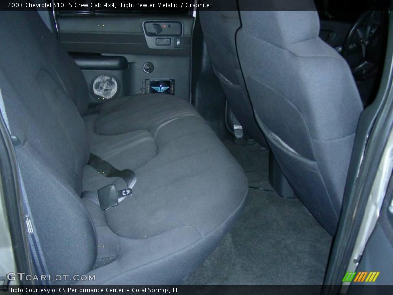 Light Pewter Metallic / Graphite 2003 Chevrolet S10 LS Crew Cab 4x4