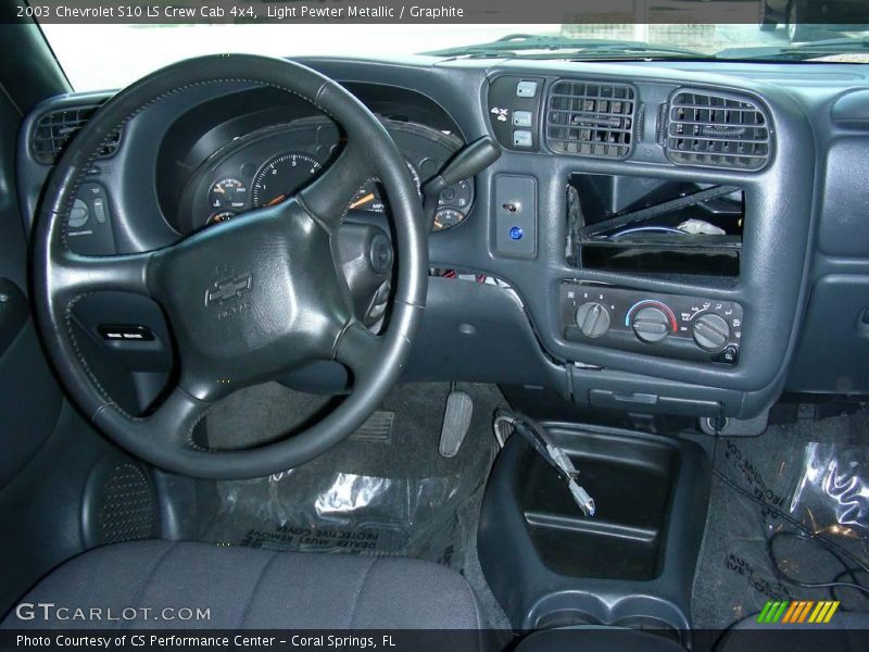 Light Pewter Metallic / Graphite 2003 Chevrolet S10 LS Crew Cab 4x4