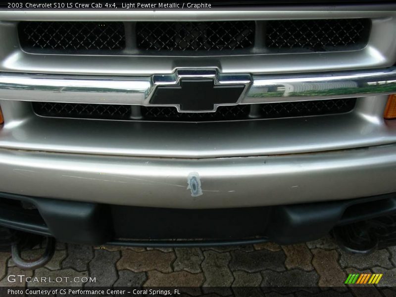 Light Pewter Metallic / Graphite 2003 Chevrolet S10 LS Crew Cab 4x4