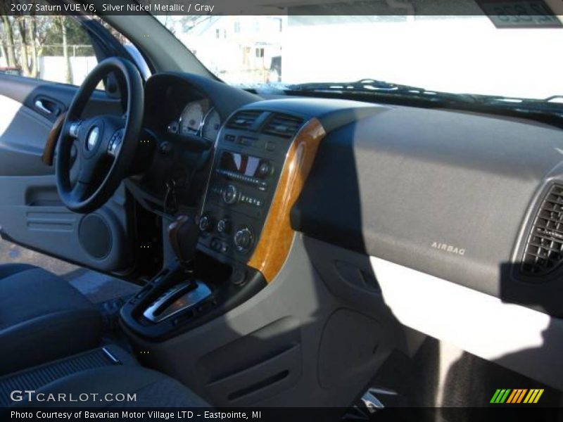 Silver Nickel Metallic / Gray 2007 Saturn VUE V6