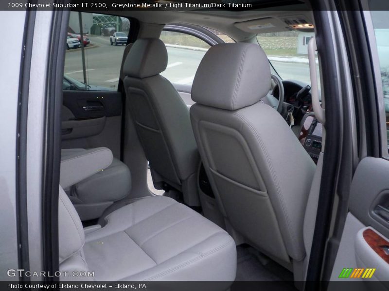 Greystone Metallic / Light Titanium/Dark Titanium 2009 Chevrolet Suburban LT 2500