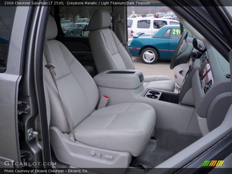 Greystone Metallic / Light Titanium/Dark Titanium 2009 Chevrolet Suburban LT 2500