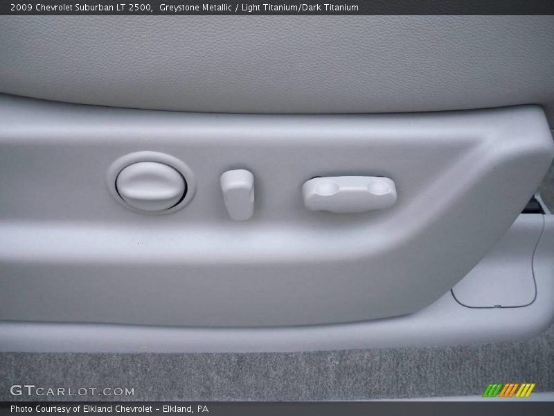 Greystone Metallic / Light Titanium/Dark Titanium 2009 Chevrolet Suburban LT 2500