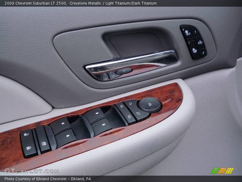 Greystone Metallic / Light Titanium/Dark Titanium 2009 Chevrolet Suburban LT 2500