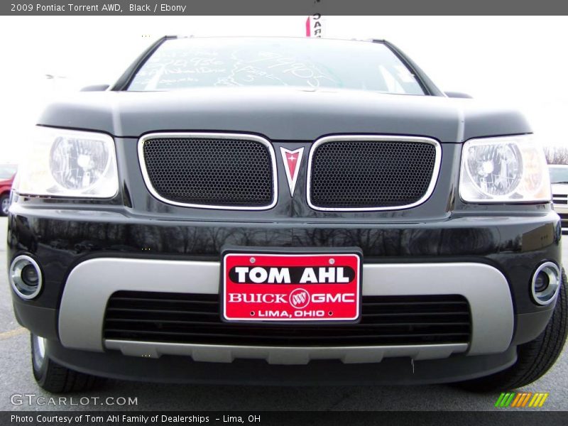 Black / Ebony 2009 Pontiac Torrent AWD