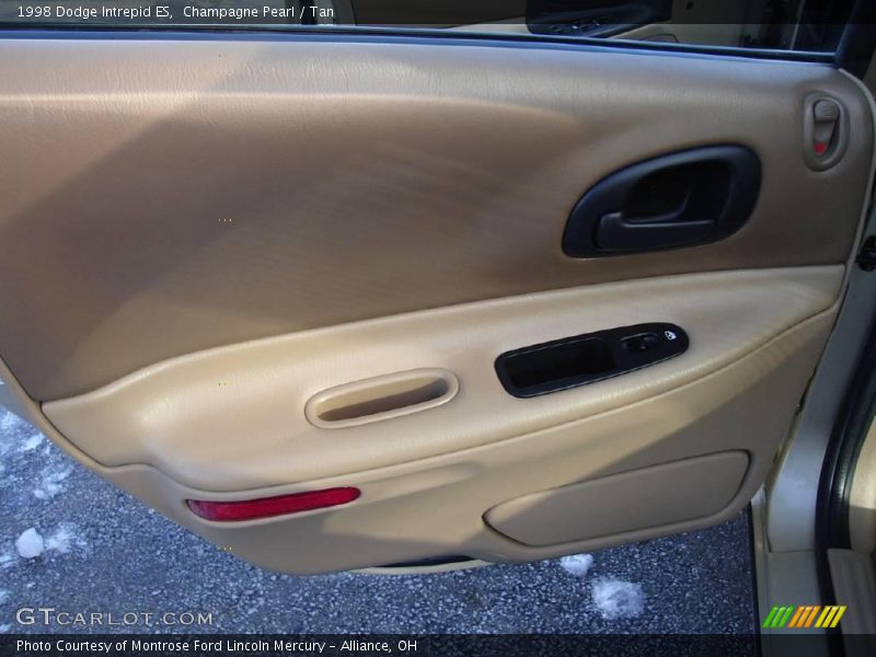 Champagne Pearl / Tan 1998 Dodge Intrepid ES