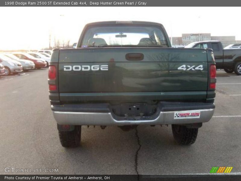 Deep Hunter Green Pearl / Gray 1998 Dodge Ram 2500 ST Extended Cab 4x4