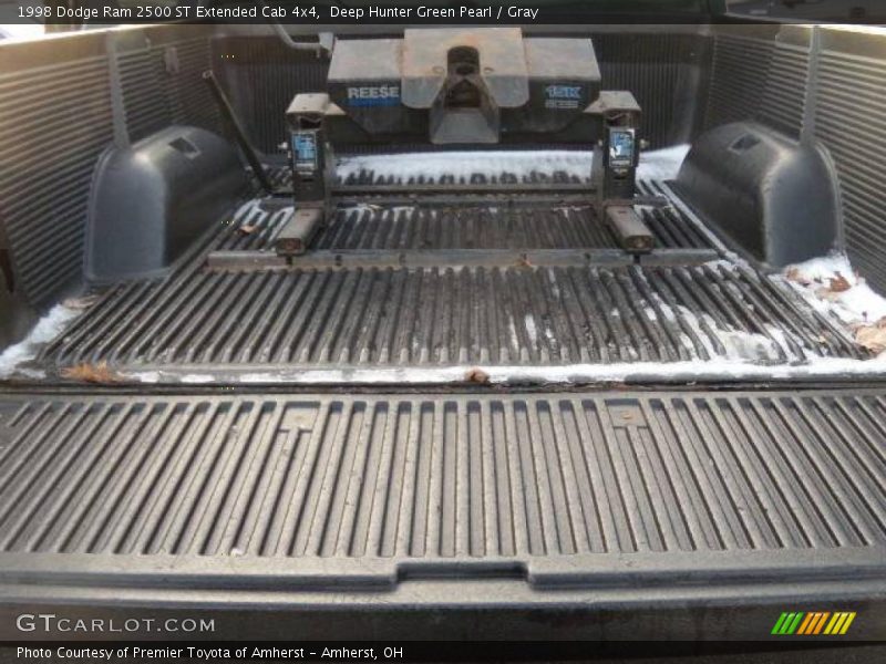 Deep Hunter Green Pearl / Gray 1998 Dodge Ram 2500 ST Extended Cab 4x4