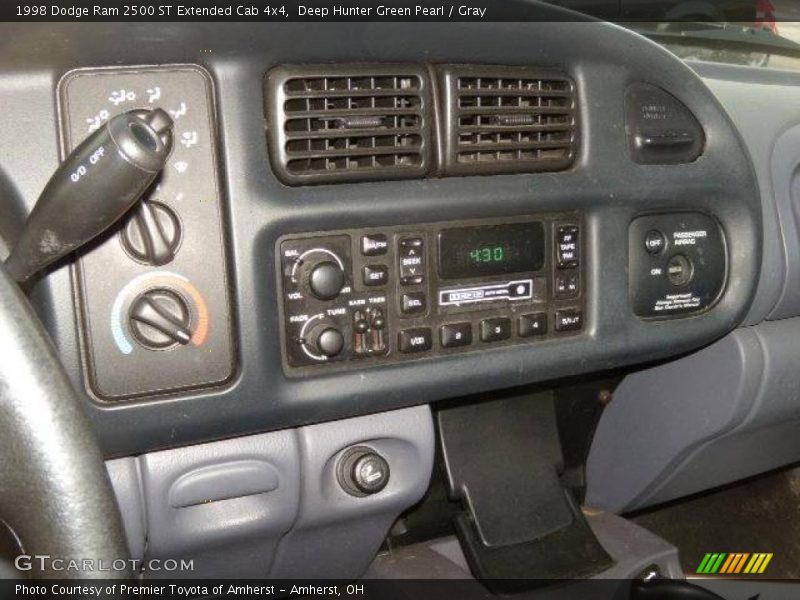 Deep Hunter Green Pearl / Gray 1998 Dodge Ram 2500 ST Extended Cab 4x4