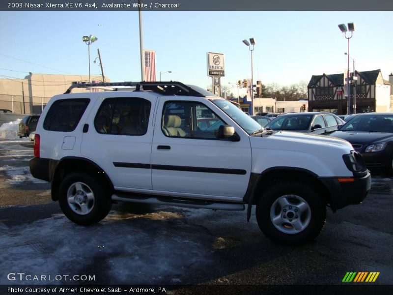 Avalanche White / Charcoal 2003 Nissan Xterra XE V6 4x4