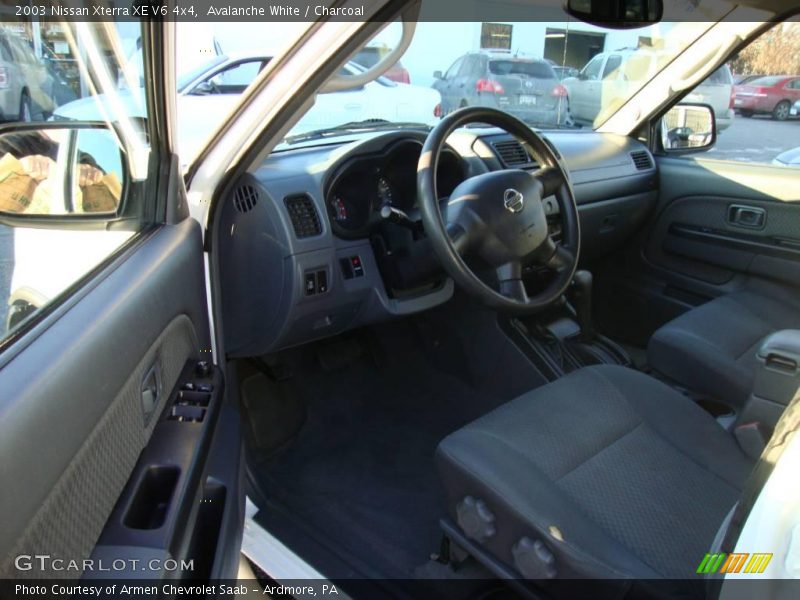 Avalanche White / Charcoal 2003 Nissan Xterra XE V6 4x4