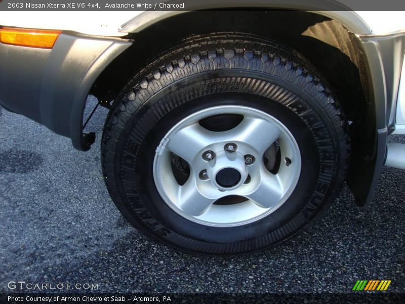 Avalanche White / Charcoal 2003 Nissan Xterra XE V6 4x4