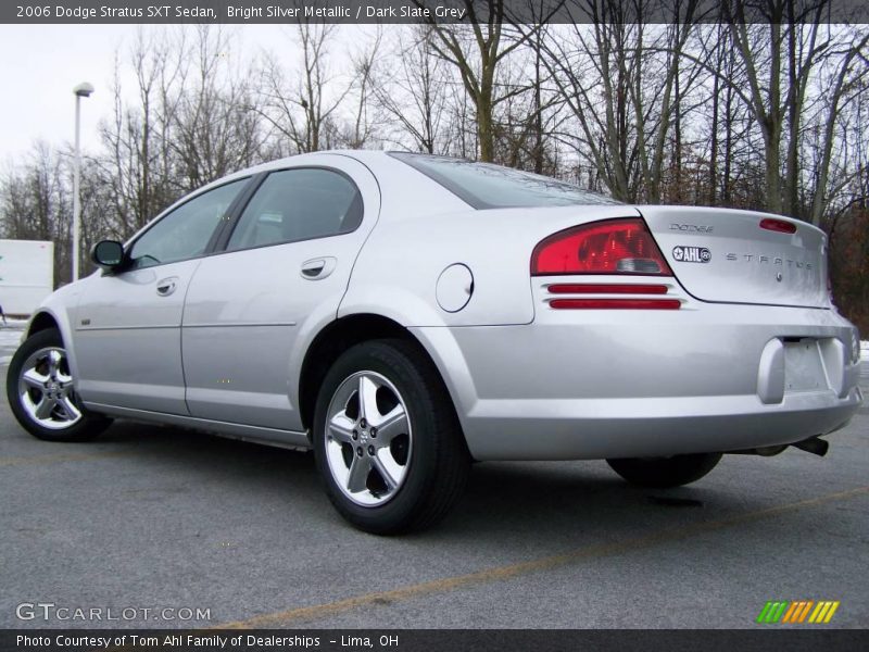 Bright Silver Metallic / Dark Slate Grey 2006 Dodge Stratus SXT Sedan