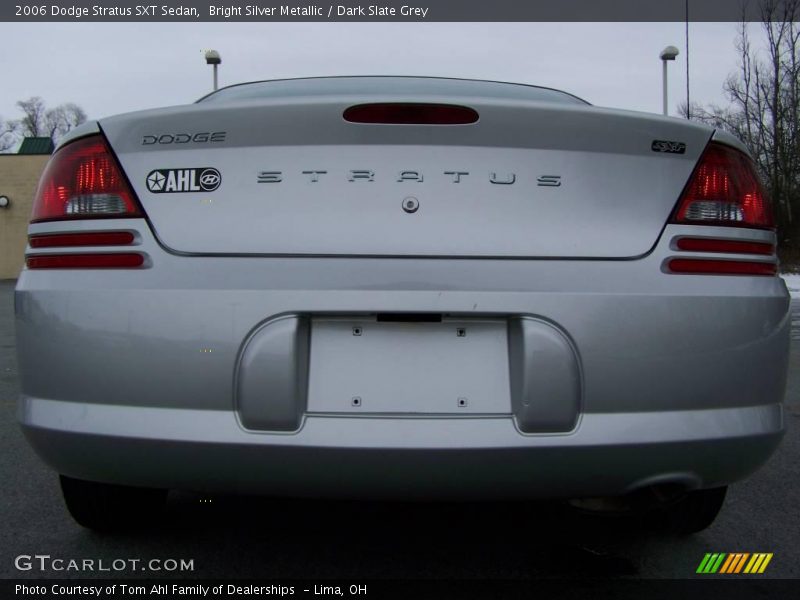 Bright Silver Metallic / Dark Slate Grey 2006 Dodge Stratus SXT Sedan