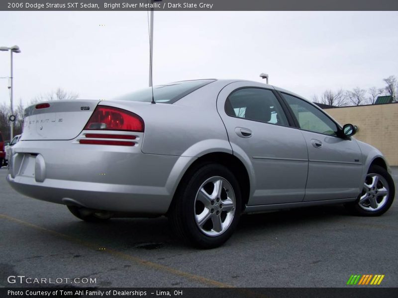 Bright Silver Metallic / Dark Slate Grey 2006 Dodge Stratus SXT Sedan