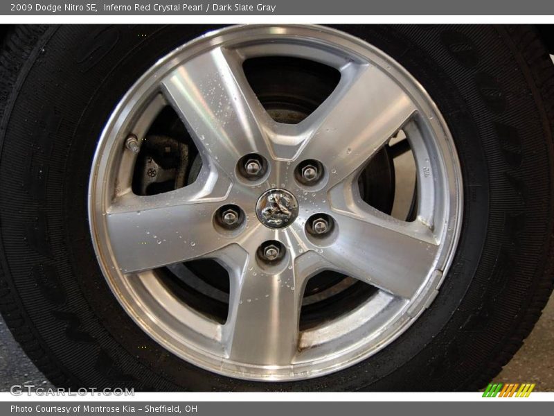 Inferno Red Crystal Pearl / Dark Slate Gray 2009 Dodge Nitro SE