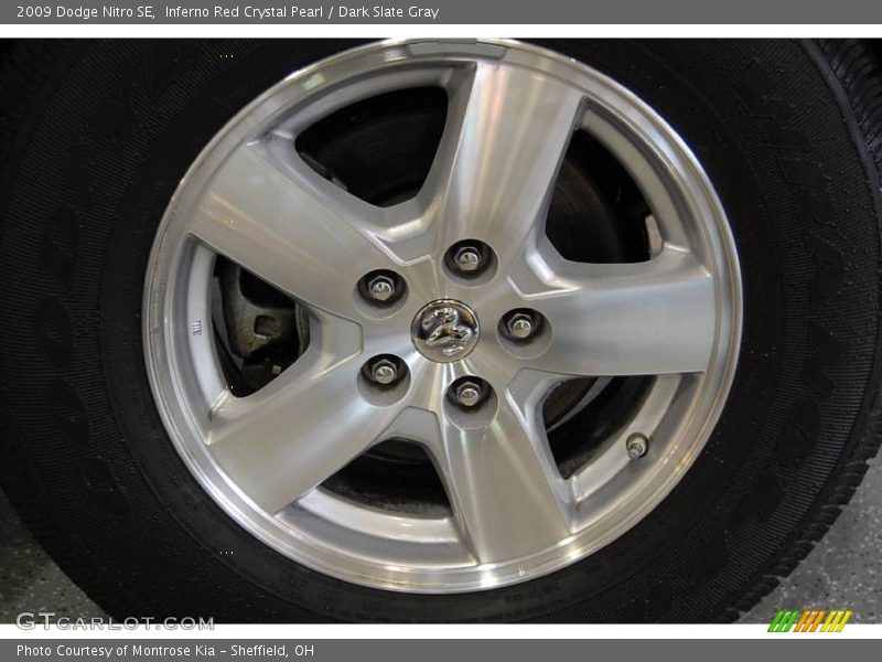 Inferno Red Crystal Pearl / Dark Slate Gray 2009 Dodge Nitro SE