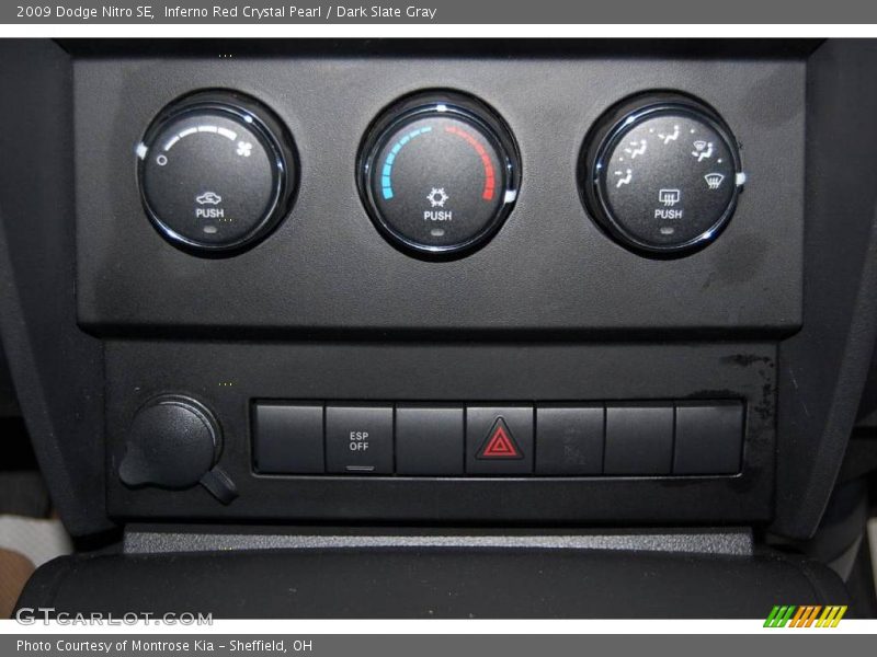 Inferno Red Crystal Pearl / Dark Slate Gray 2009 Dodge Nitro SE