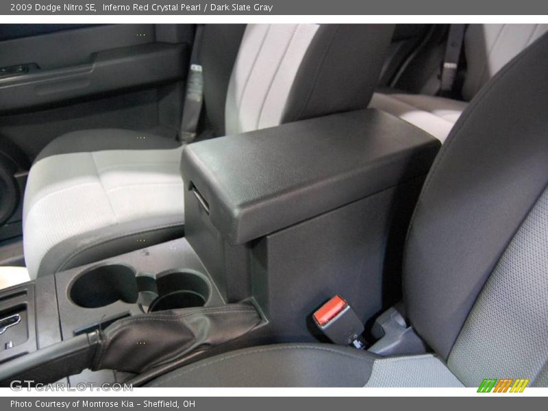 Inferno Red Crystal Pearl / Dark Slate Gray 2009 Dodge Nitro SE