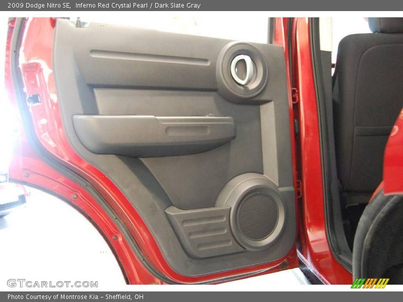 Inferno Red Crystal Pearl / Dark Slate Gray 2009 Dodge Nitro SE