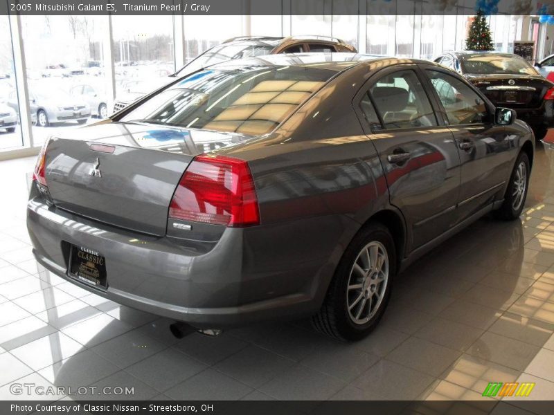 Titanium Pearl / Gray 2005 Mitsubishi Galant ES