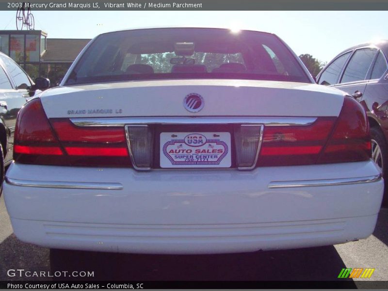 Vibrant White / Medium Parchment 2003 Mercury Grand Marquis LS